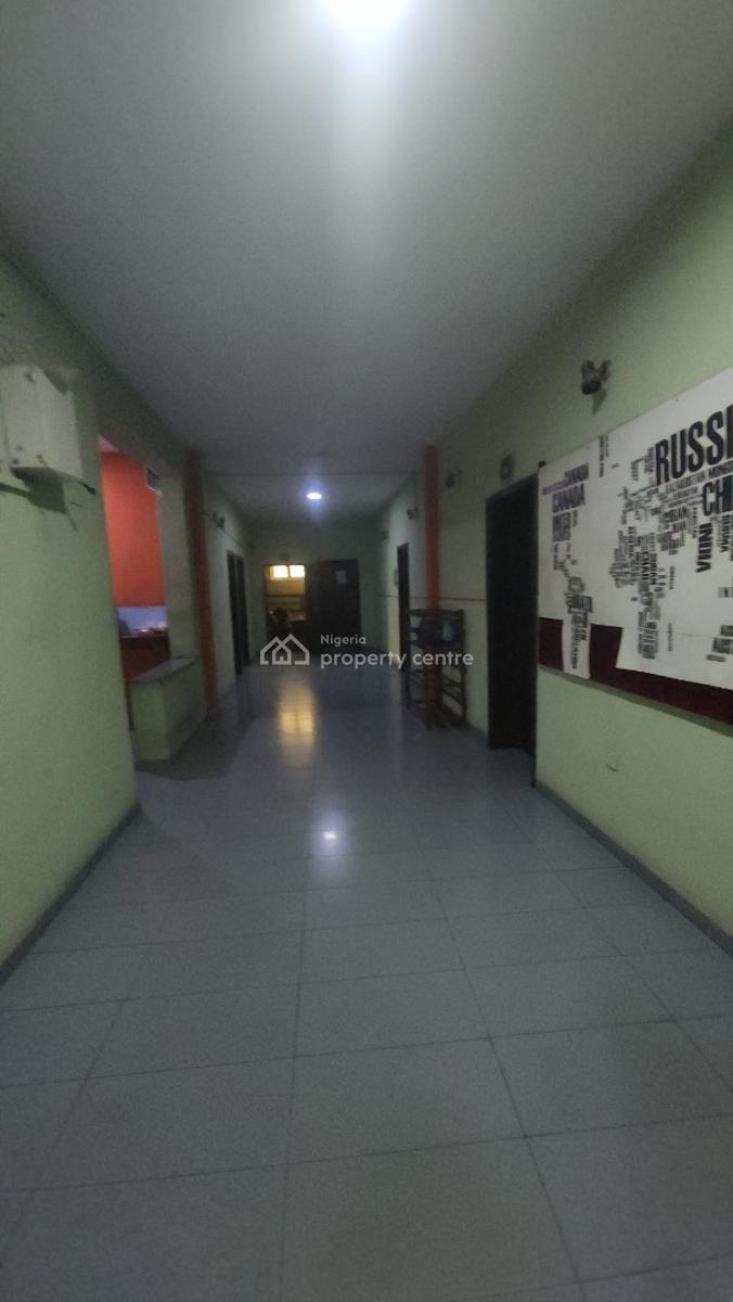 5 Floors Office Space Available in a Coperate Environment, Alagomeji, Yaba, Lagos, Office Space for Rent