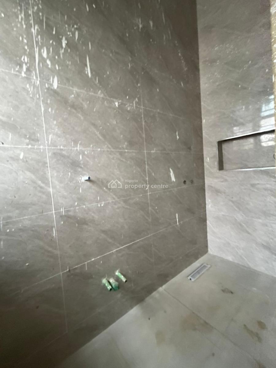 7 Bedroom Fully Detached Duplex, Gra Phase 2, Magodo, Lagos, Detached Duplex for Sale
