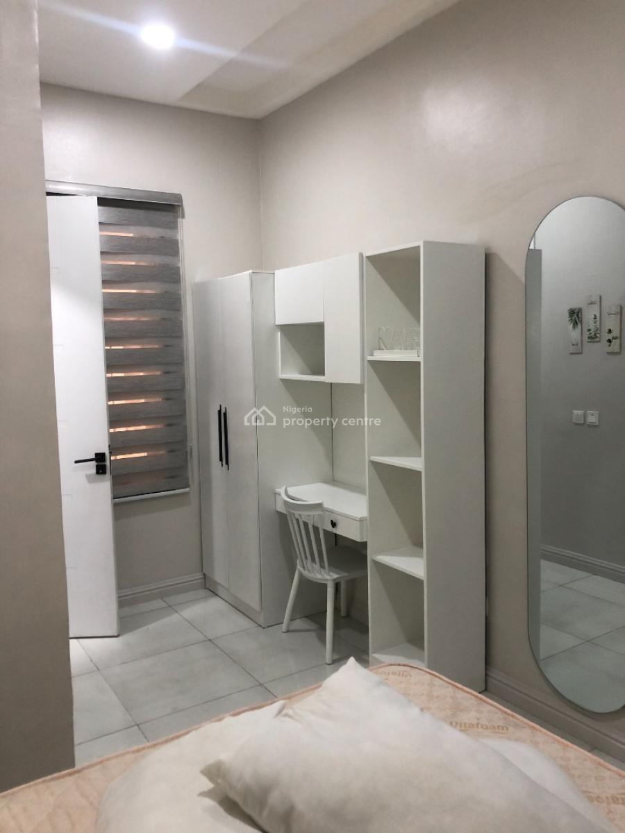 Luxuriously Furnished 2 Bedroom Flat, Atlantis Iii Estate, Ologolo, Lekki, Lagos, Flat / Apartment for Sale