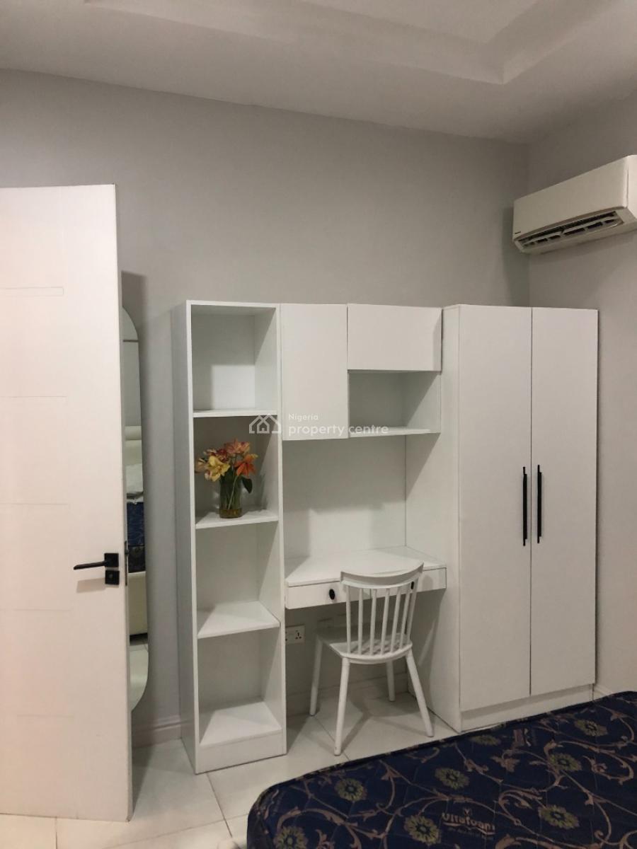Luxuriously Furnished 2 Bedroom Flat, Atlantis Iii Estate, Ologolo, Lekki, Lagos, Flat / Apartment for Sale