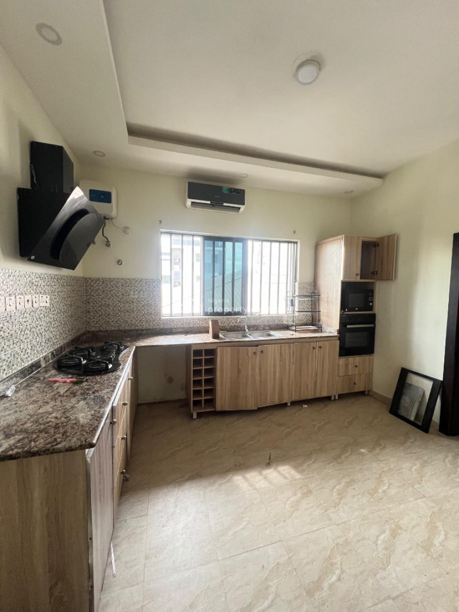 3 Bedroom Apartment, Fatai Arobieke Street, Lekki Phase 1, Lekki, Lagos, Flat / Apartment for Rent