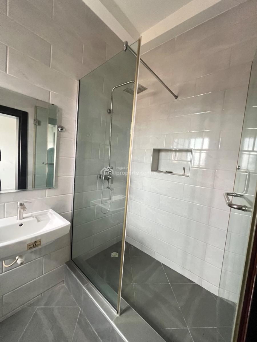 3 Bedroom Apartment, Fatai Arobieke Street, Lekki Phase 1, Lekki, Lagos, Flat / Apartment for Rent