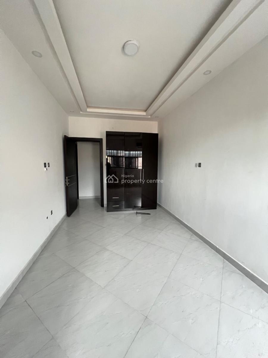 3 Bedroom Apartment, Fatai Arobieke Street, Lekki Phase 1, Lekki, Lagos, Flat / Apartment for Rent