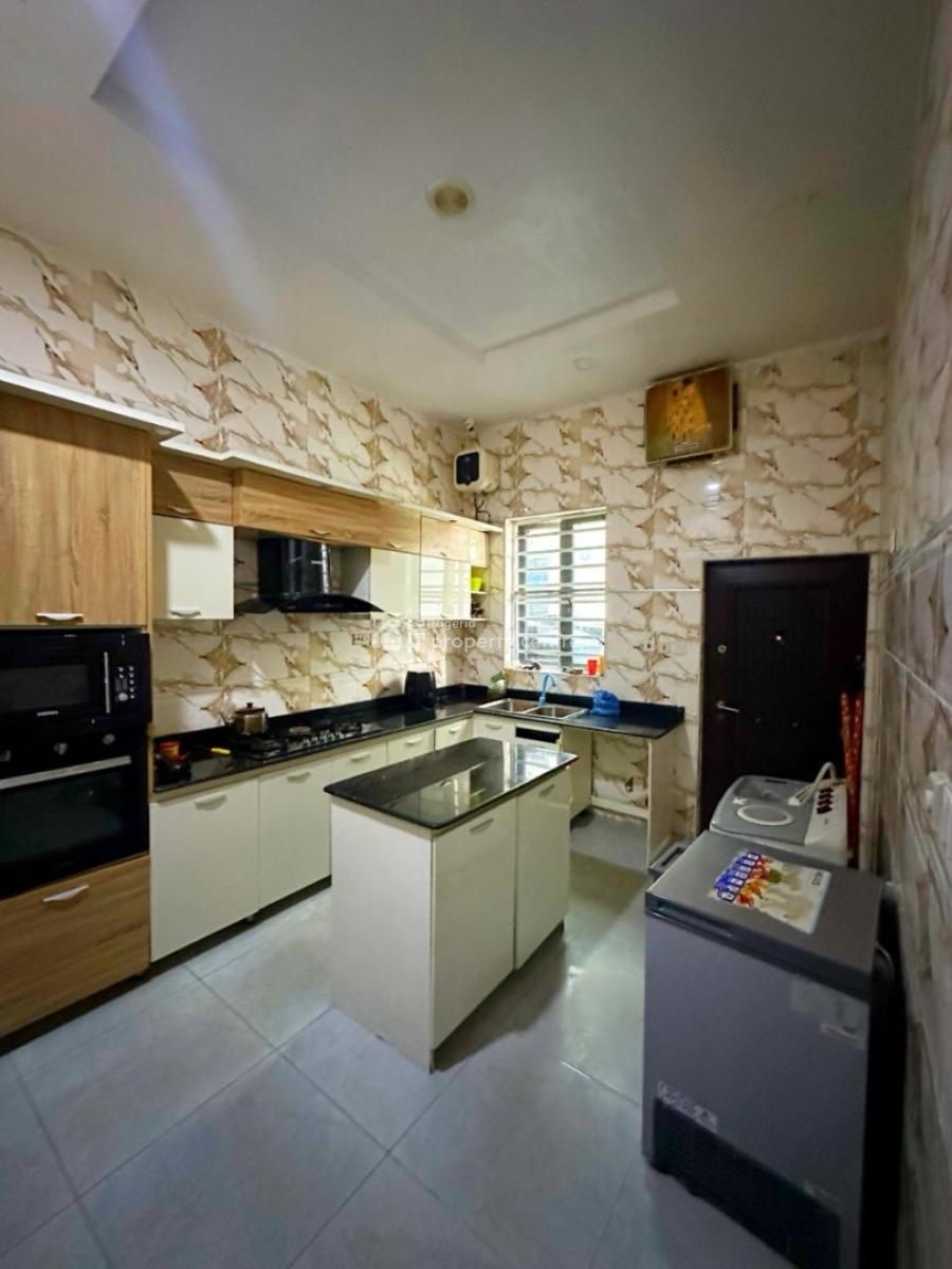 Luxury 1 Bedroom in a Shared 4 Bedroom Duplex, Ikota, Lekki, Lagos, Flat / Apartment for Rent