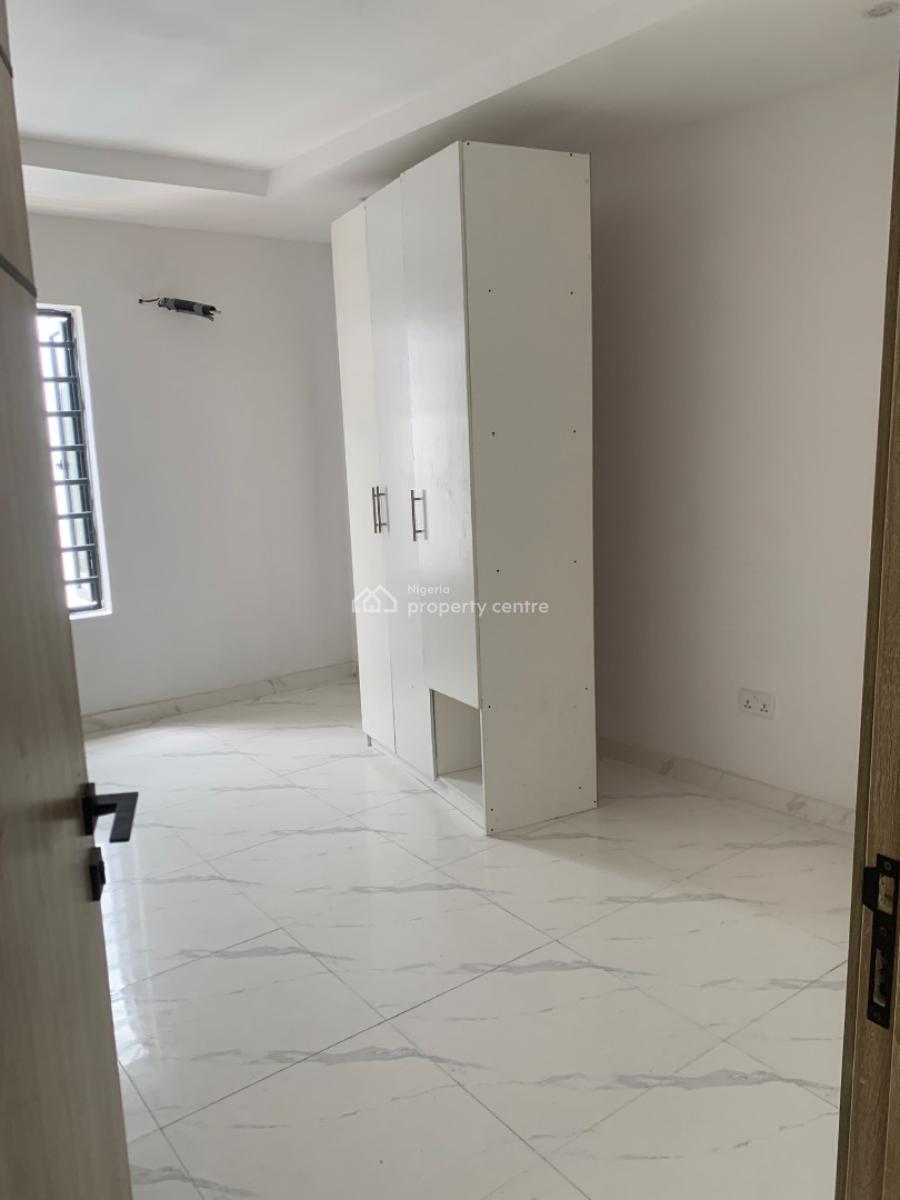 Luxury 2 Bedroom Apartment, Matthew, Ologolo, Lekki, Lagos, Flat / Apartment for Rent