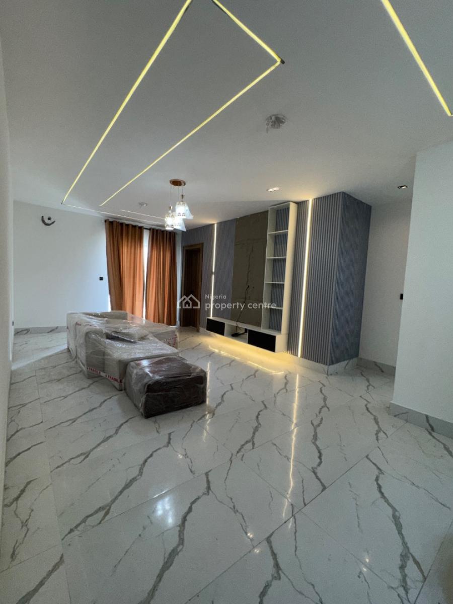 2 Bedroom Apartment with Pool, Lekki Phase 1, Lekki, Lagos, Flat / Apartment for Sale