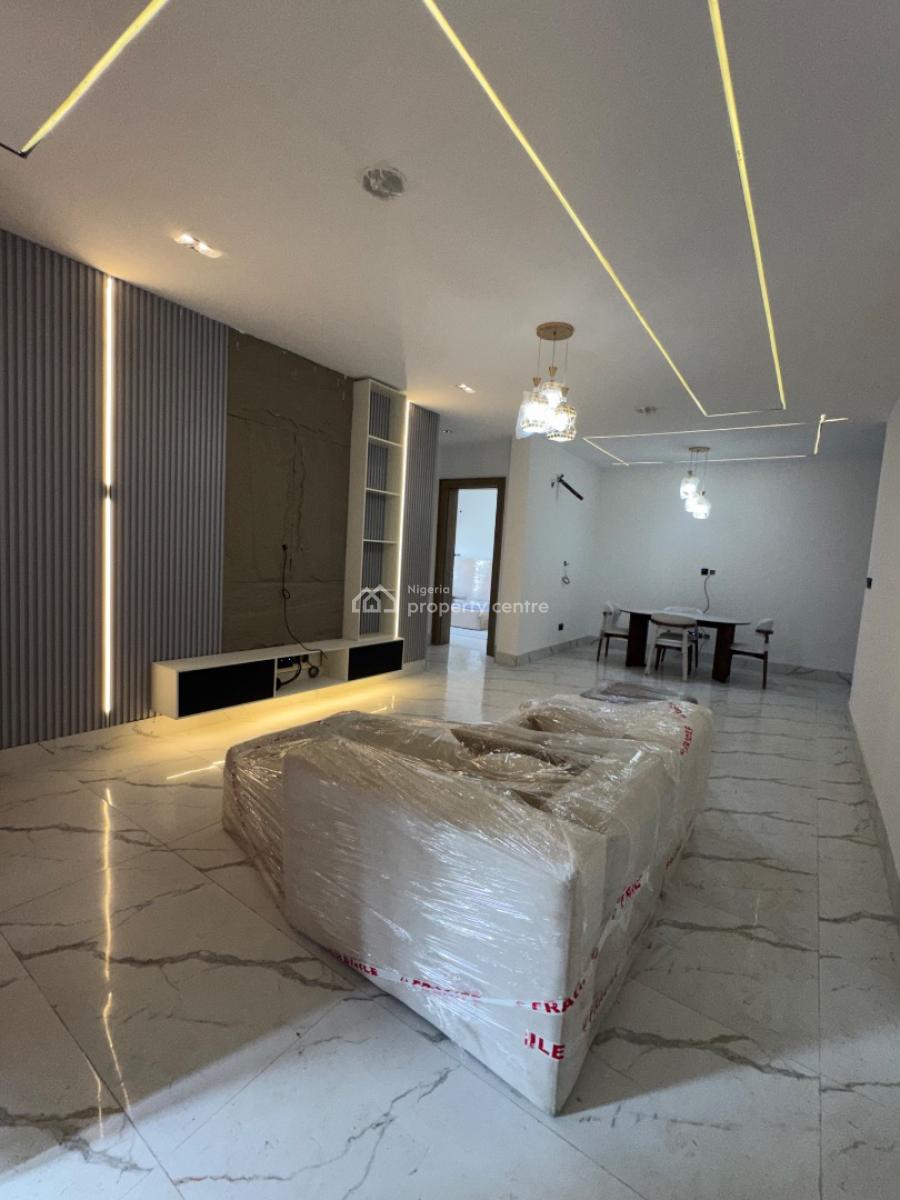 2 Bedroom Apartment with Pool, Lekki Phase 1, Lekki, Lagos, Flat / Apartment for Sale