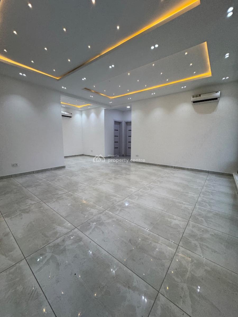 3 Bedroom Apartment with Bq, Lekki Phase 1, Lekki, Lagos, Flat / Apartment for Rent