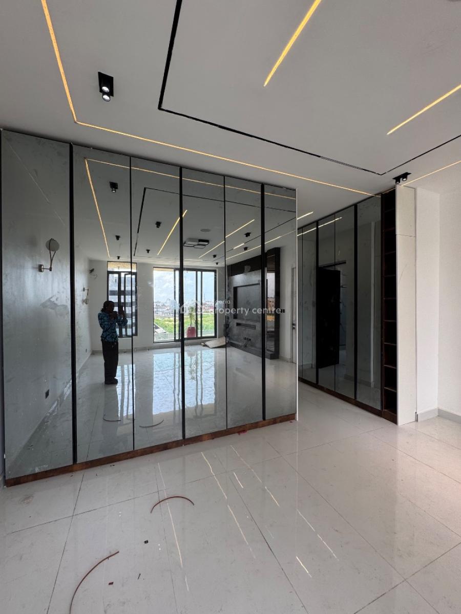 Beautiful 4 Bedroom Terraced Duplex with Self Compound, Lekki Phase 1, Lekki, Lagos, House for Sale