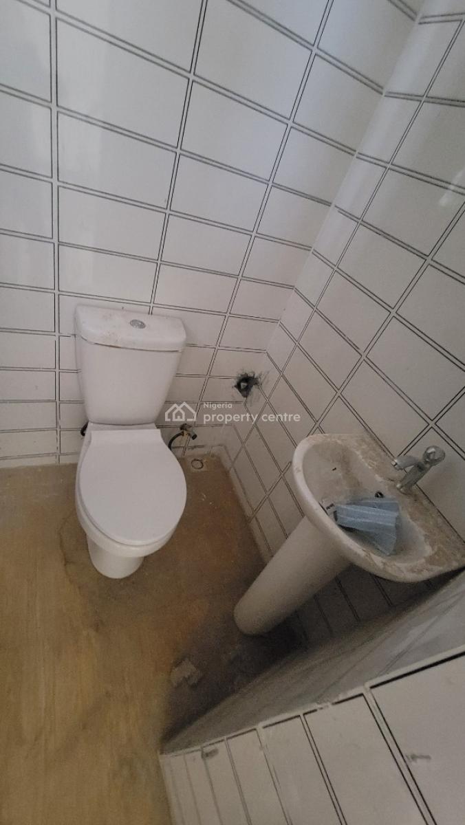 Newly Built, Standard  One  Bedroom Apartment, Cluster 3, River Park Estate Airport Road, Lugbe District, Abuja, Flat / Apartment for Rent