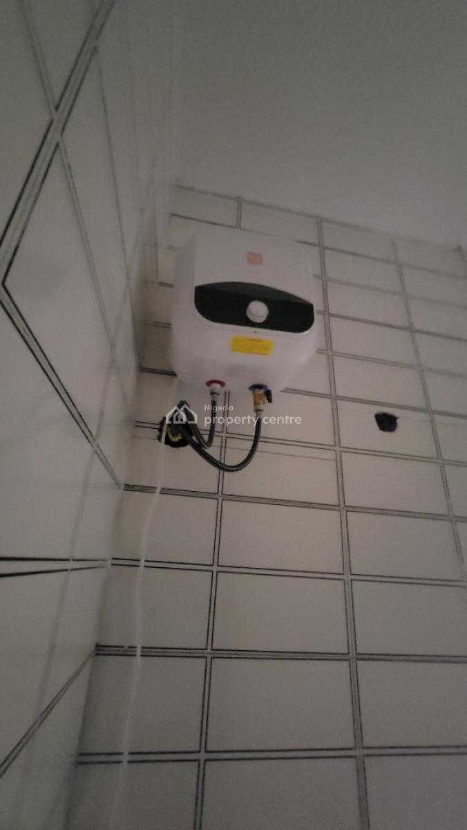 Newly Built, Standard  One  Bedroom Apartment, Cluster 3, River Park Estate Airport Road, Lugbe District, Abuja, Flat / Apartment for Rent