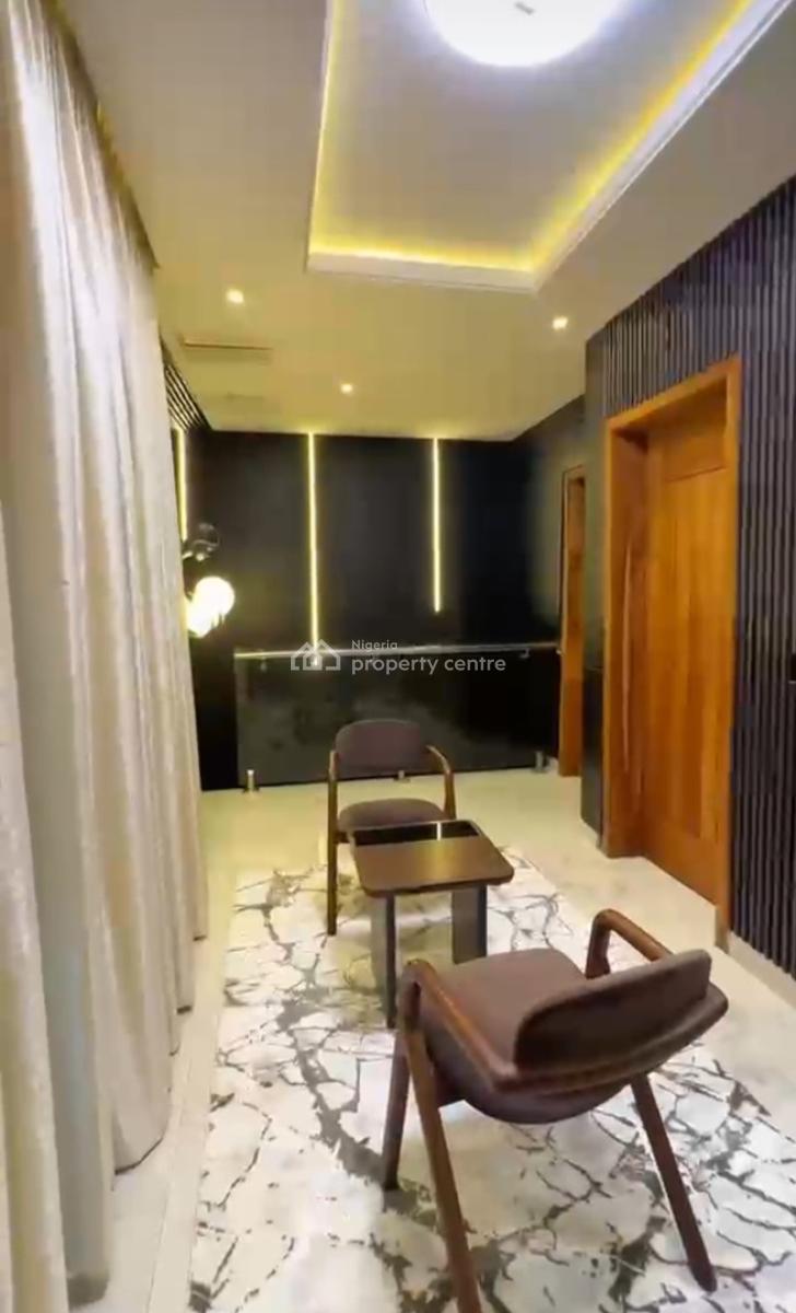 2 Bedrooms Maisonnete, Superb and Completely Furnished, Freedom Way, Ikate, Lekki, Lagos, Terraced Duplex for Sale