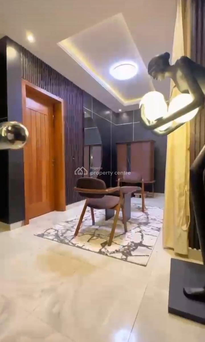 2 Bedrooms Maisonnete, Superb and Completely Furnished, Freedom Way, Ikate, Lekki, Lagos, Terraced Duplex for Sale