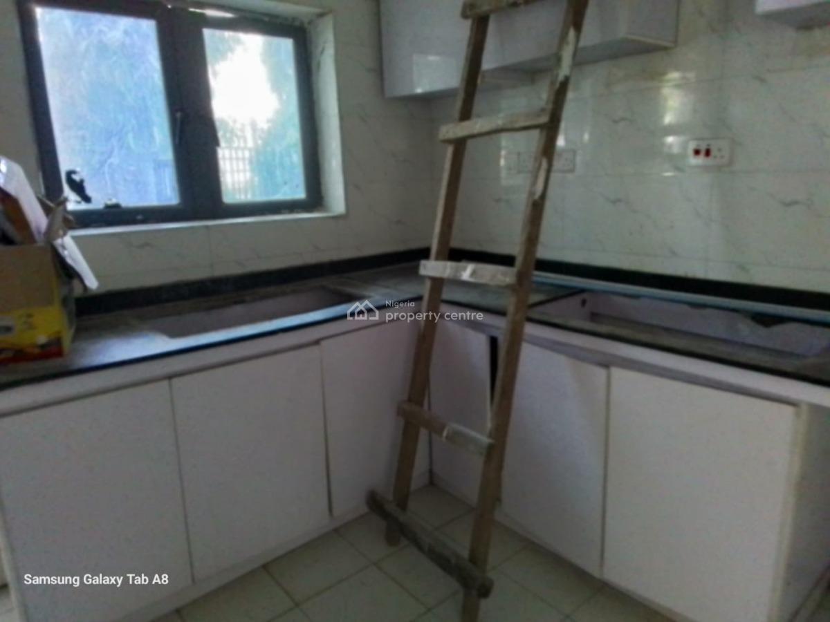 N15m 4 Bedroom with Bq Terrace Duplex, Guzape, Guzape District, Abuja, Terraced Duplex for Rent