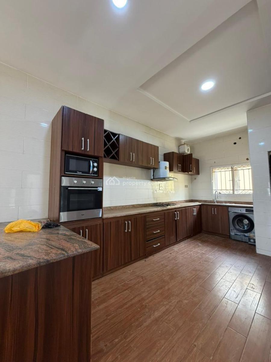 a 4 Bedroom Semi Detached Duplex, Kolapo Ishola Gra, Akobo, Ibadan, Oyo, House for Sale