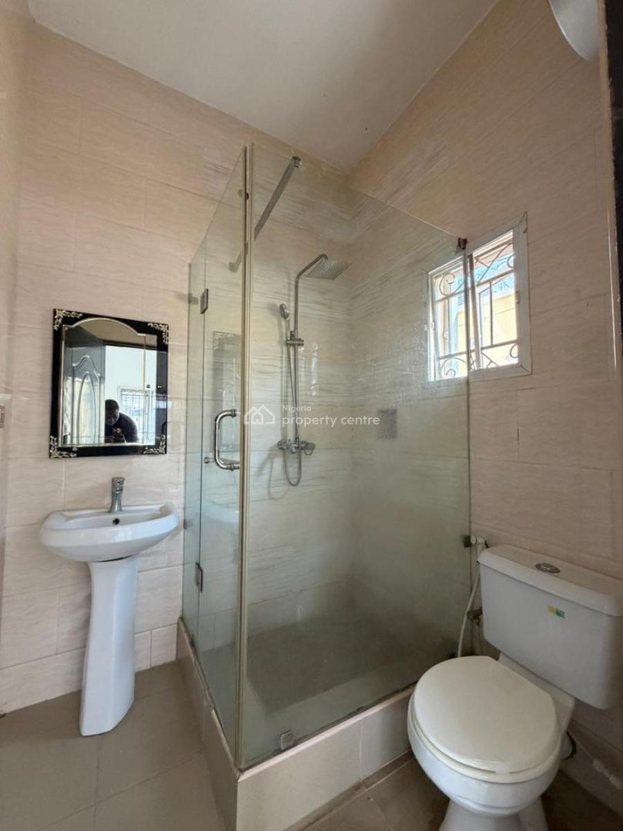 a 4 Bedroom Semi Detached Duplex, Kolapo Ishola Gra, Akobo, Ibadan, Oyo, House for Sale