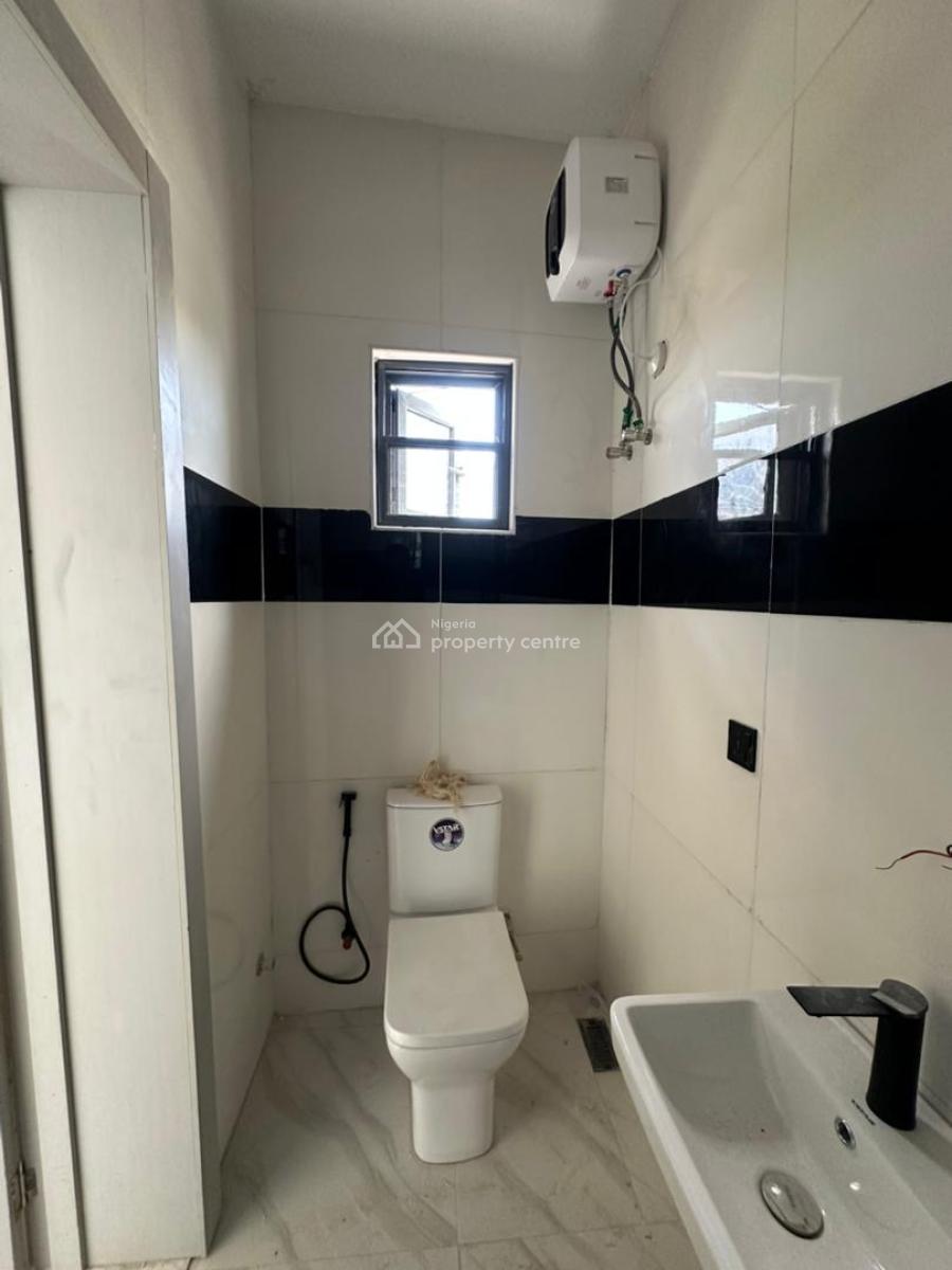 Spacious 2 Bedroom Apartment with Swimming Pool Perfect for Investment, Ikate, Lekki, Lagos, Flat / Apartment for Sale