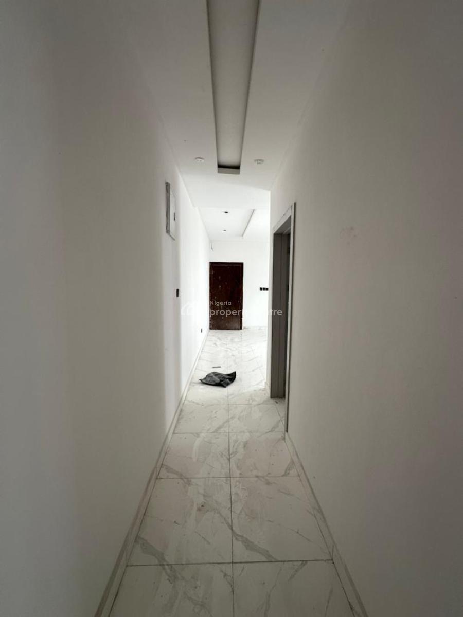 Spacious 2 Bedroom Apartment with Swimming Pool Perfect for Investment, Ikate, Lekki, Lagos, Flat / Apartment for Sale