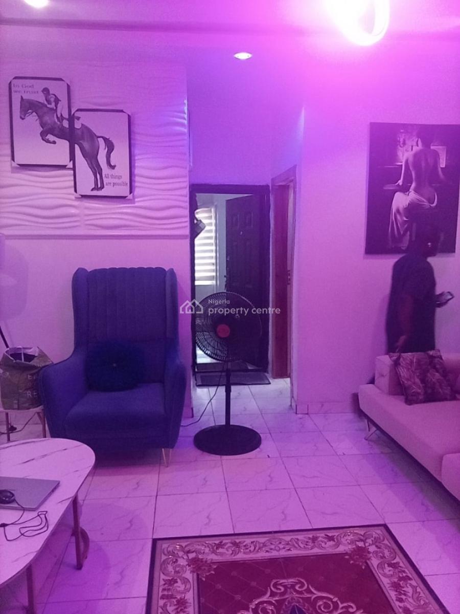 Lovely 2 Bedroom Apartment (ensuite, 2nd Floor), Lekki, Lagos, Flat / Apartment for Rent