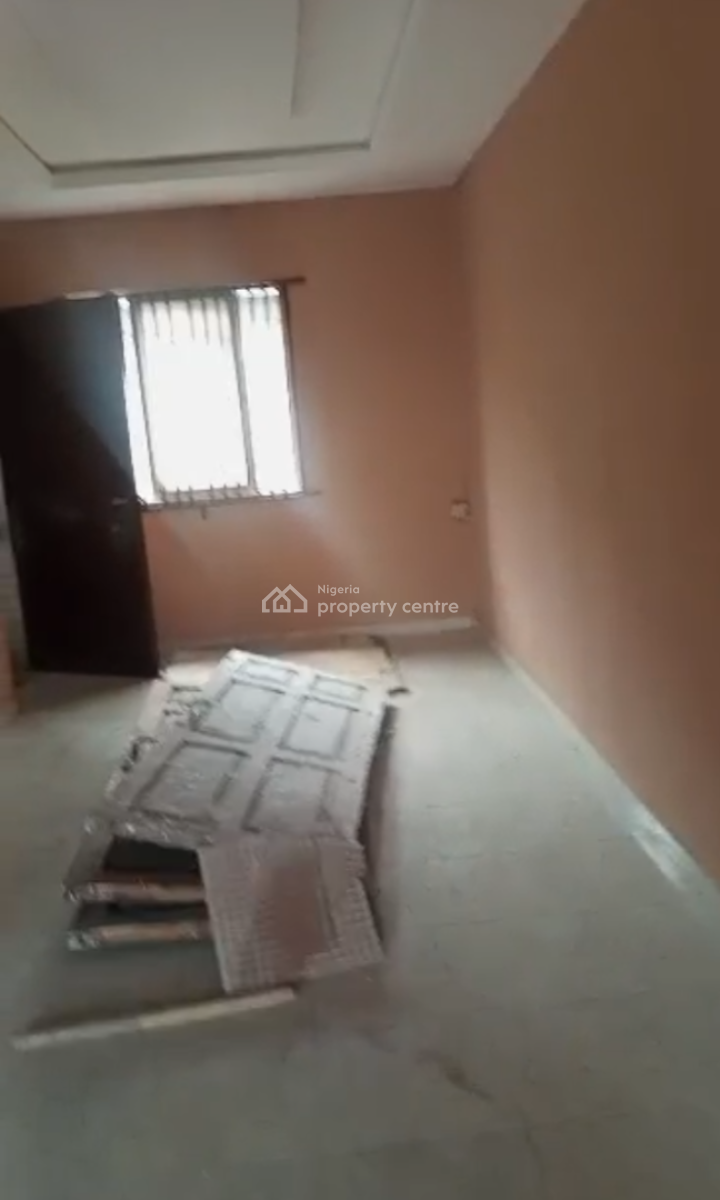 Lovely 2 Bedroom Flat with Pop Finishing, Mafoluku, Oshodi, Lagos, Flat / Apartment for Rent