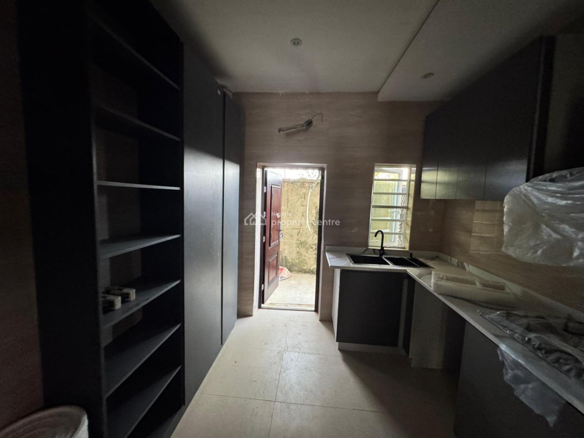 3 Bedroom Terrace Duplex with Bq in a Fully Serviced Estate, Cyberville Estate By Coastal Road, Ikate, Lekki, Lagos, Flat / Apartment for Rent