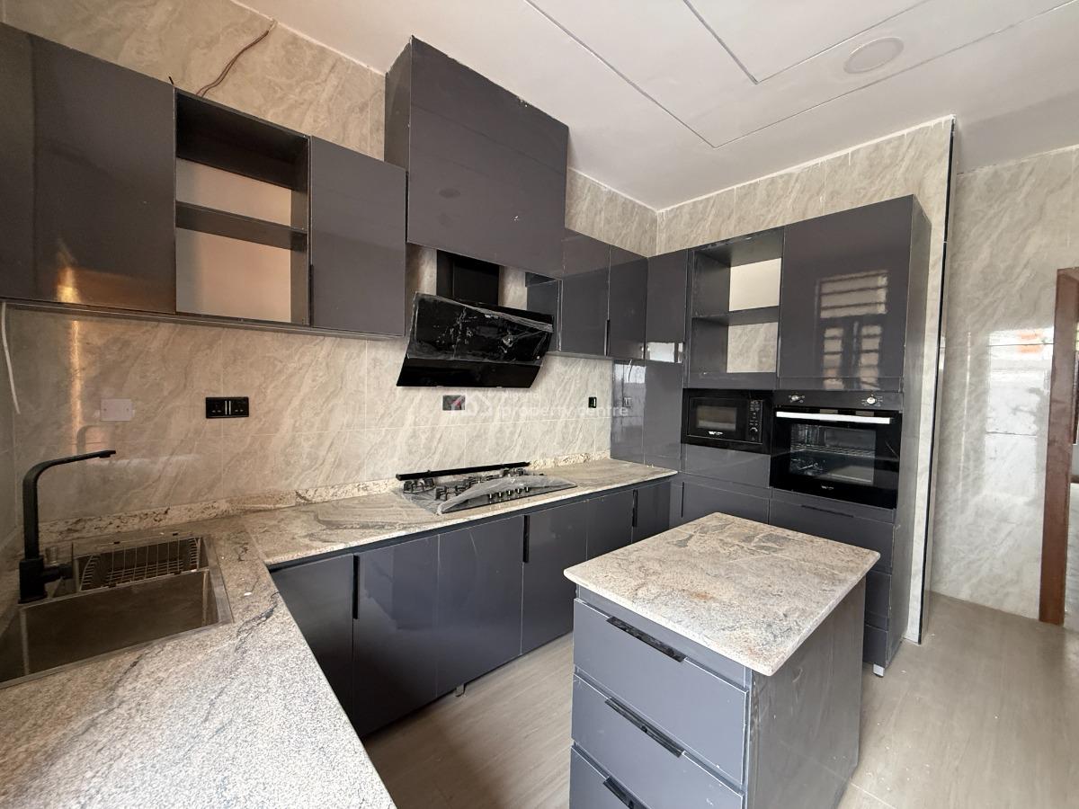 4 Bedroom Semi-detached Available, Lekki Phase 2, Lekki, Lagos, Semi-detached Duplex for Sale