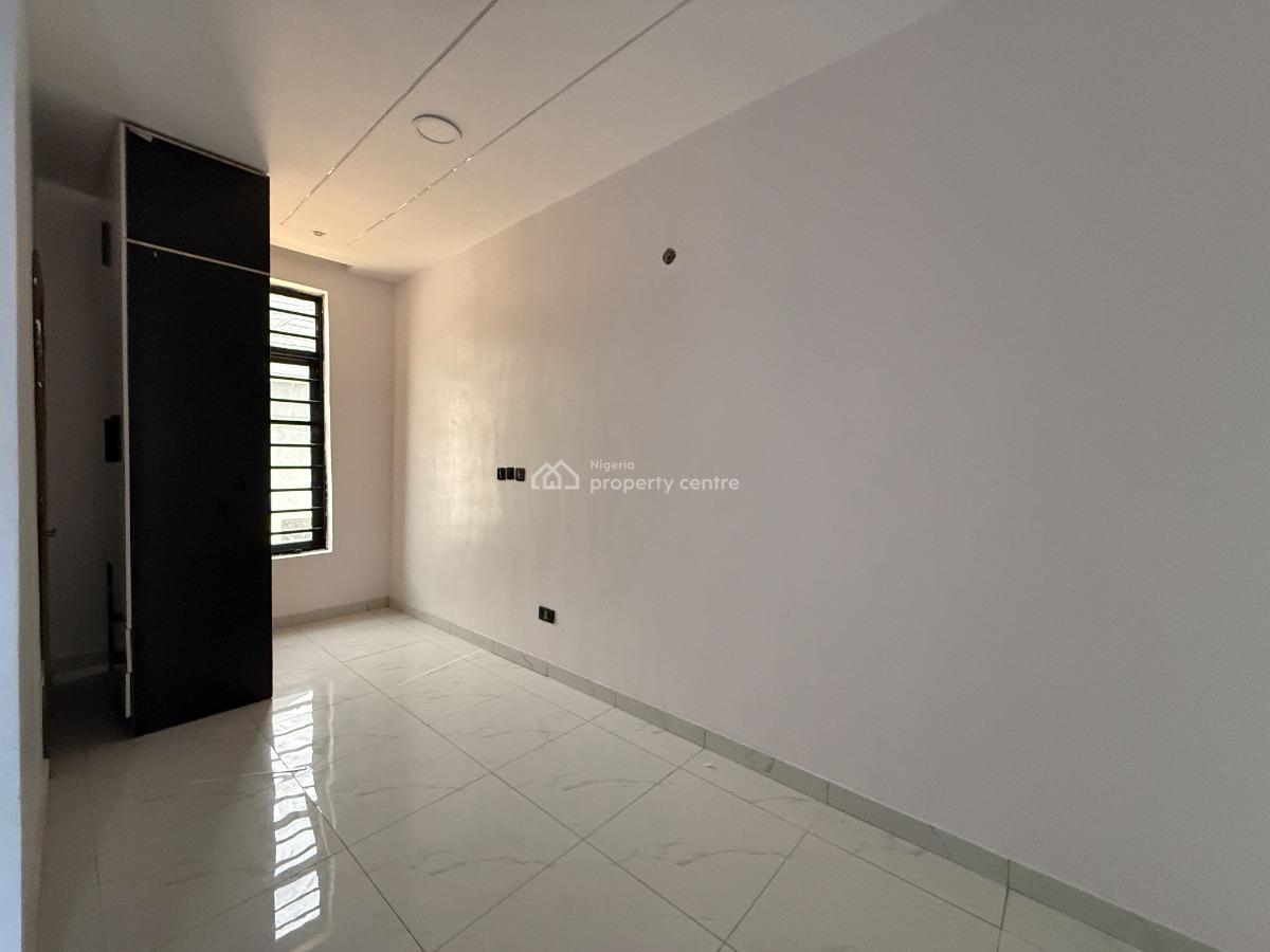 4 Bedroom Semi-detached Available, Lekki Phase 2, Lekki, Lagos, Semi-detached Duplex for Sale