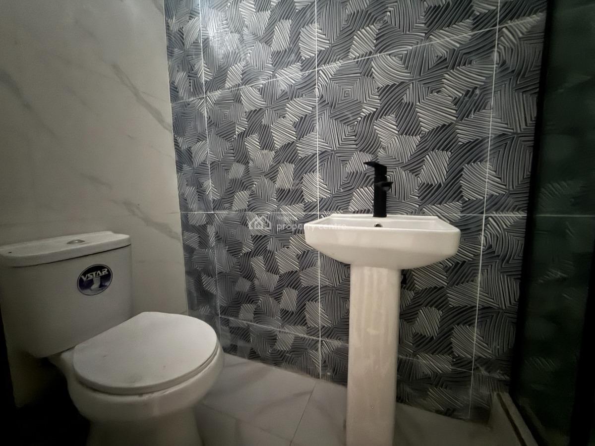 4 Bedroom Semi-detached Available, Lekki Phase 2, Lekki, Lagos, Semi-detached Duplex for Sale