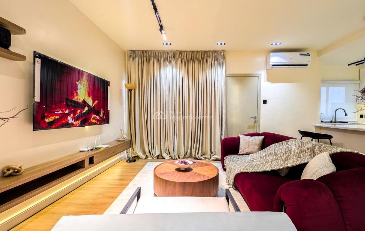 Luxury Two Bedroom with Great Amenities, Ikeja, Lagos, Flat / Apartment Short Let