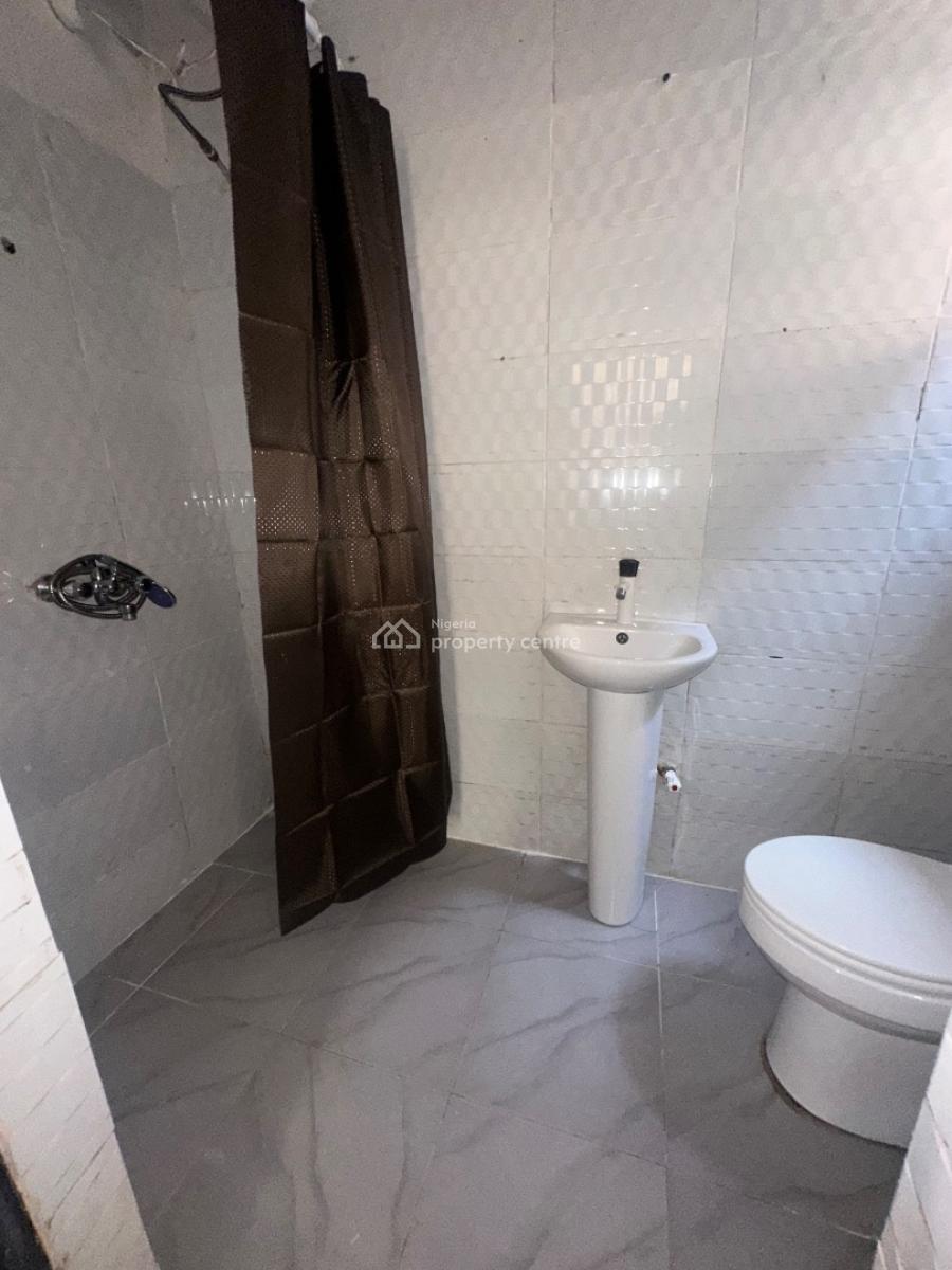 Specious 2 Bedroom Flat, Igbo Efon, Lekki, Lagos, Flat / Apartment for Rent