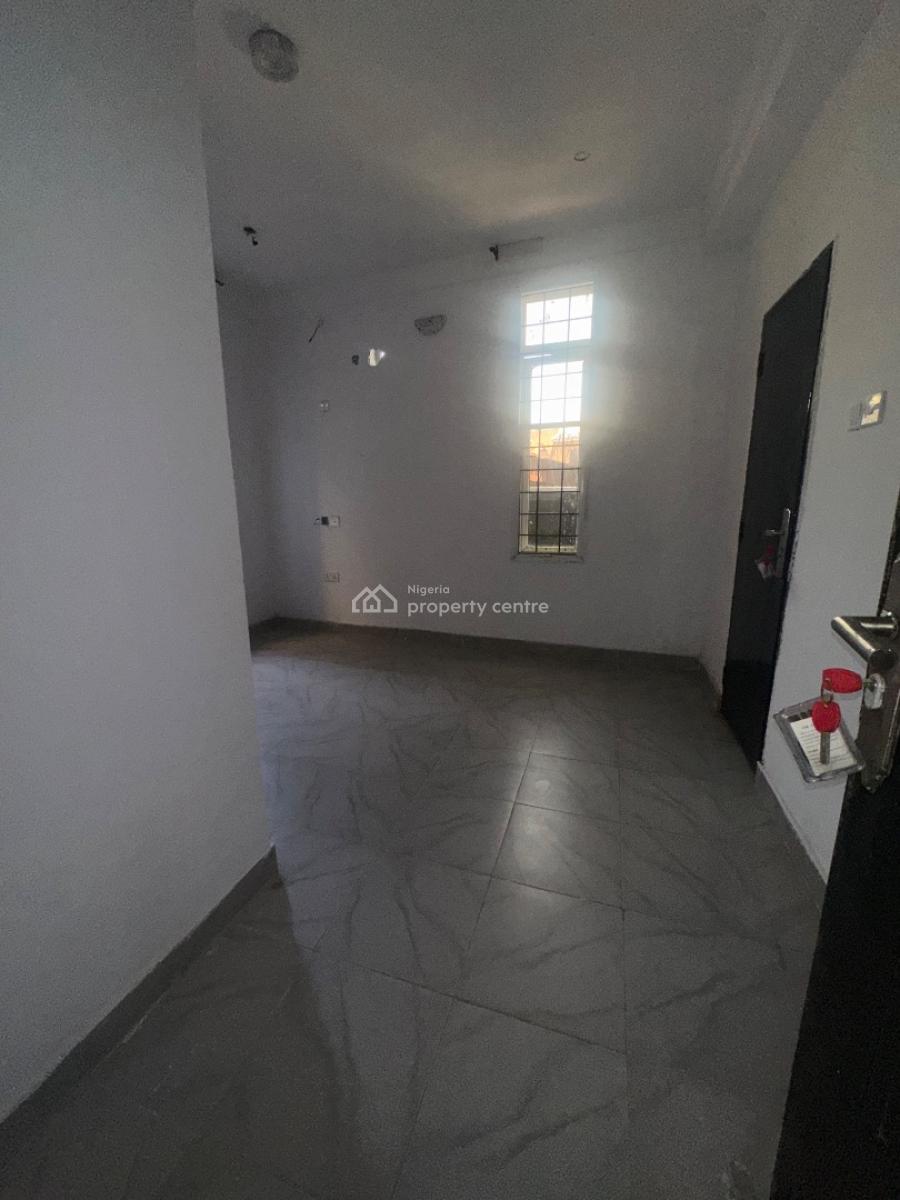 Specious 2 Bedroom Flat, Igbo Efon, Lekki, Lagos, Flat / Apartment for Rent