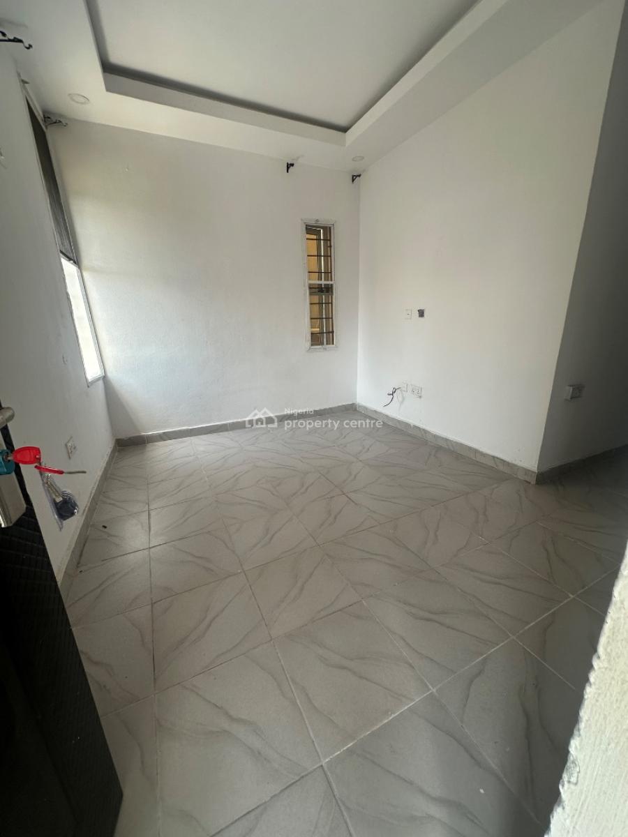 Specious 2 Bedroom Flat, Igbo Efon, Lekki, Lagos, Flat / Apartment for Rent
