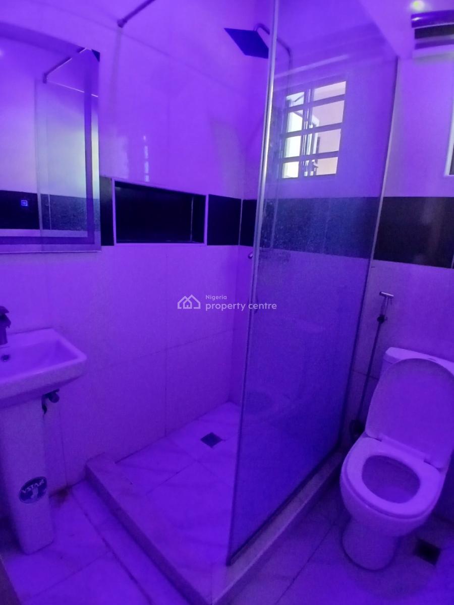 Furnished and Serviced with 24/7 Power Supply 2 Bedroom En-suite Flat, Ikate, Lekki, Lagos, Flat / Apartment for Rent