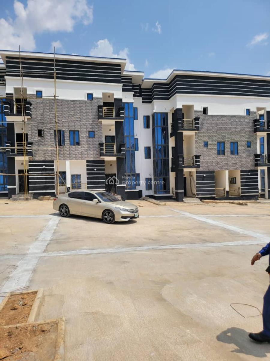 5 Bedroom Semi Detached Duplex with Bq., Life Camp, Abuja, Semi-detached Duplex for Sale