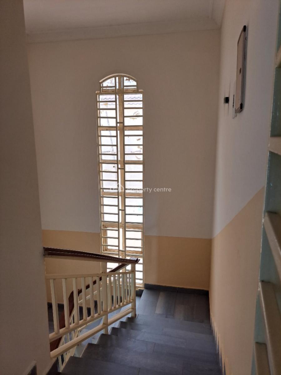 Nice 4 Bedroom Detached Duplex in a Cool Area, 69 Road, Gwarinpa, By Abiodun Falade Hospital Just After Charley Boy, Gwarinpa, Abuja, Detached Duplex for Rent