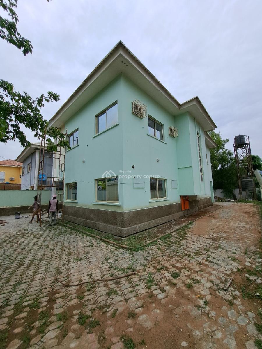 Nice 4 Bedroom Detached Duplex in a Cool Area, 69 Road, Gwarinpa, By Abiodun Falade Hospital Just After Charley Boy, Gwarinpa, Abuja, Detached Duplex for Rent