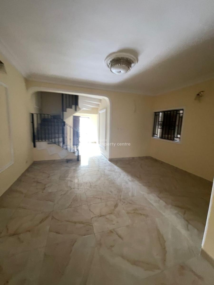 Specious 4 Bedroom Terraced Duplex with Bq, Lekki Phase 1, Lekki, Lagos, Terraced Duplex for Rent