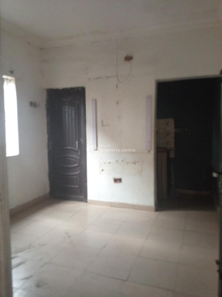 Spacious Miniflat with 2 Toilet, Waec, Jibowu, Yaba, Lagos, Mini Flat (room and Parlour) for Rent