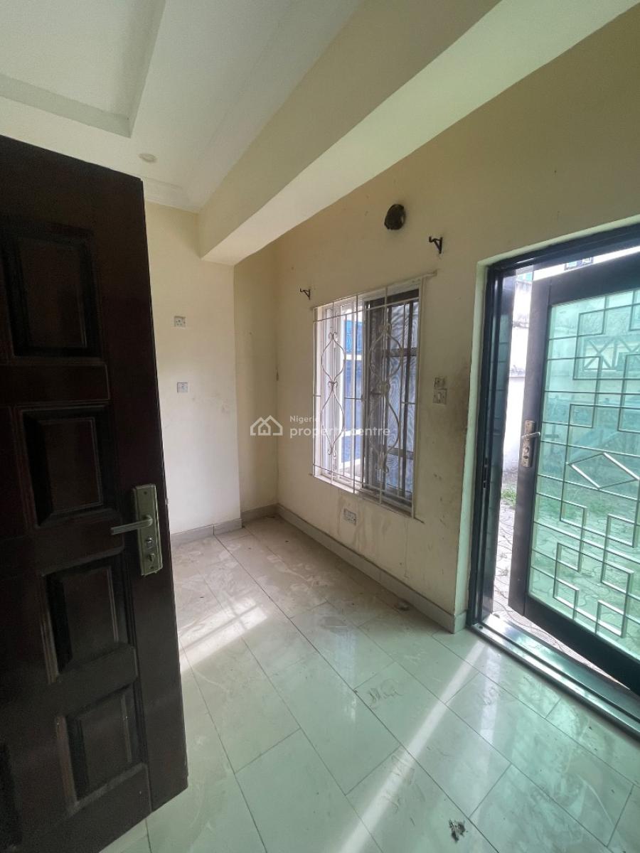 4 Bedrooms Duplex All Rooms Ensuite, Self Compound, Beside Readington School, 2 Munits to Express, Olokonla, Ajah, Lagos, Semi-detached Duplex for Rent
