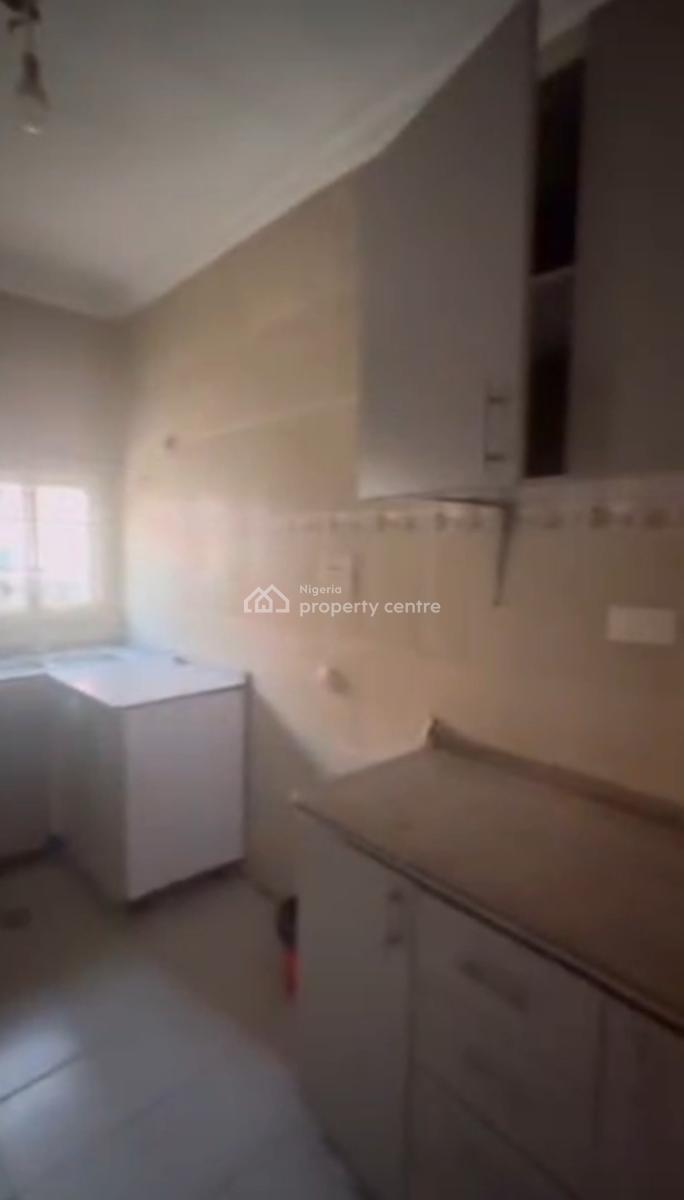 Very Sharp Clean 3 Bedrooms Bungalow Alone in The Compound, Mbora (nbora), Abuja, Detached Bungalow for Rent