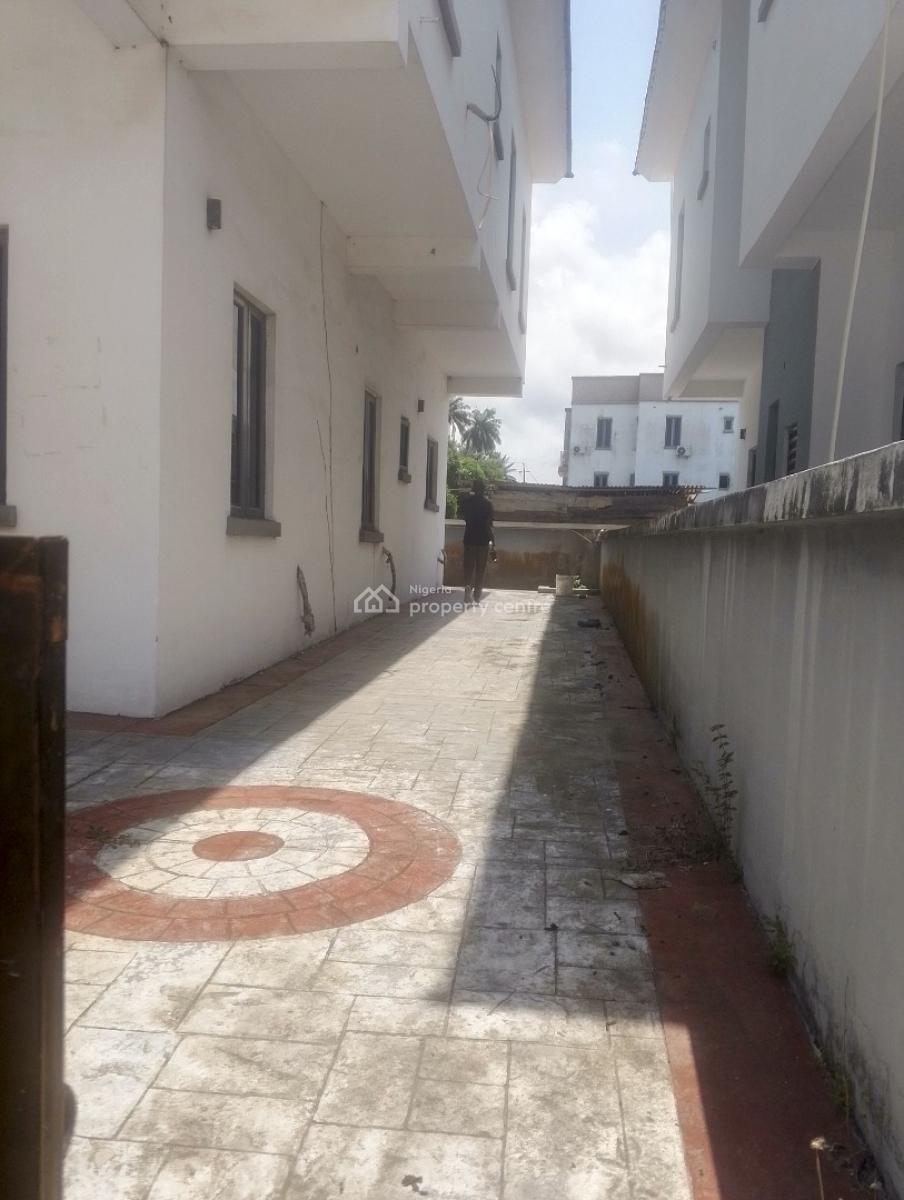 4 Bedroom Detached House with a Servant Quater, Off Conservation Road, By Chevron, Ikota, Lekki, Lagos, Detached Duplex for Sale