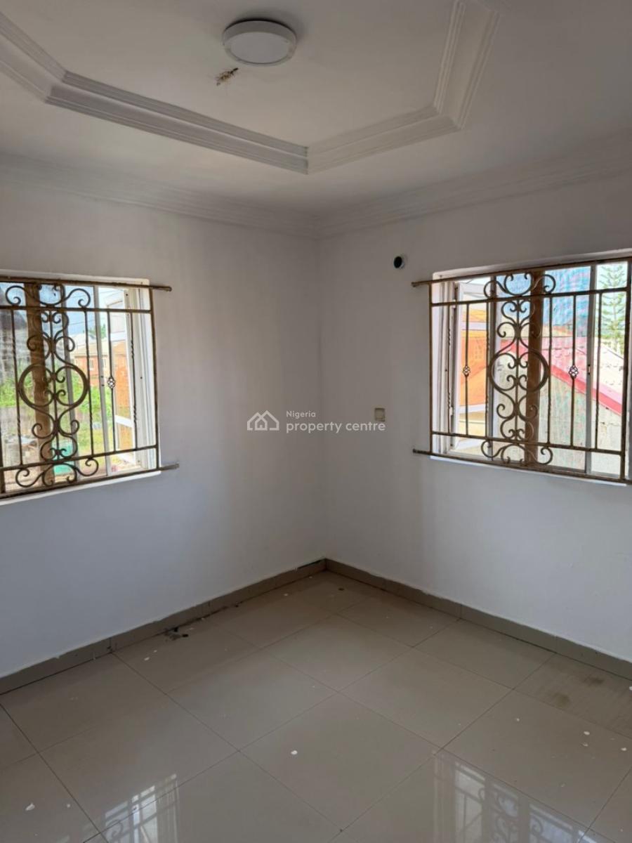 Fantastic 3 Bedroom Flat, Igbogbo, Ikorodu, Lagos, Flat / Apartment for Rent