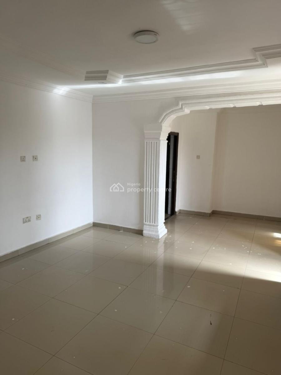 Fantastic 3 Bedroom Flat, Igbogbo, Ikorodu, Lagos, Flat / Apartment for Rent