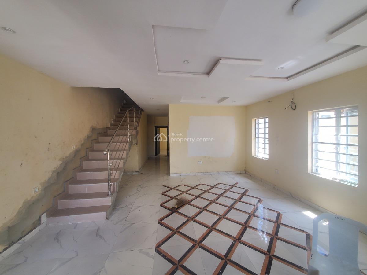 Well Maintained 4-bedroom Semi-detached Duplex with Bq and Gatehouse, Ajah, Lagos, Semi-detached Duplex for Rent