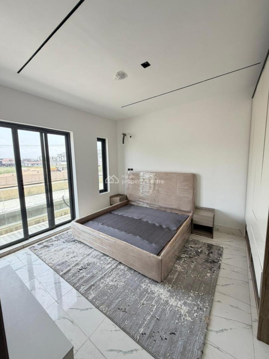 2 Bedroom Flat, Lekki Phase 1, Lekki, Lagos, Flat / Apartment for Sale