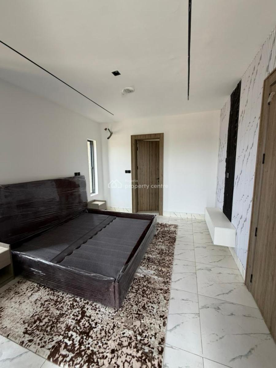 2 Bedroom Flat, Lekki Phase 1, Lekki, Lagos, Flat / Apartment for Sale