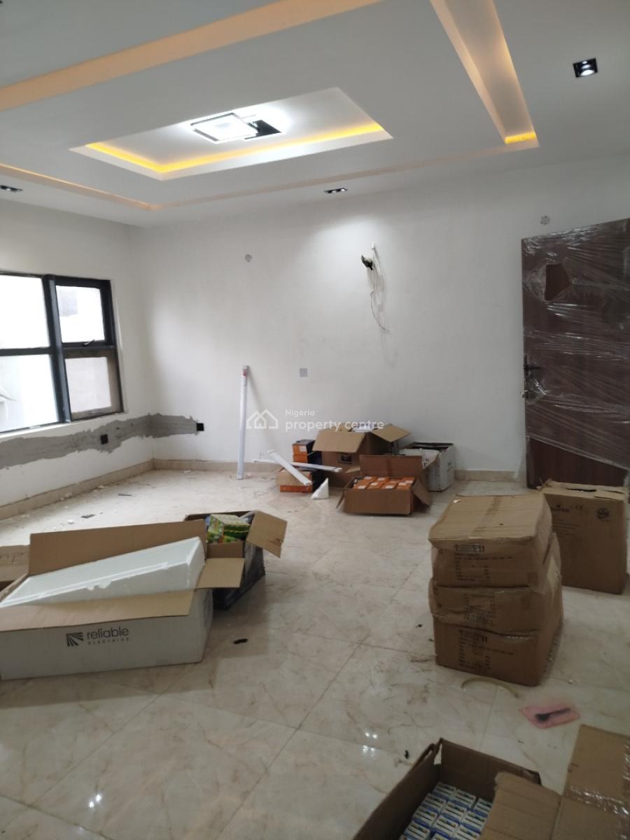 Spacious Built 4 Bedroom Duplex with a Bq, Surulere Lagos, Surulere, Lagos, Detached Duplex for Sale