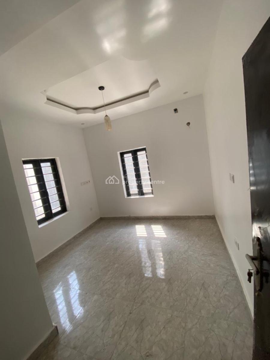 Sweet 3 Bedroom Flat in a Spacious Compound, Dawaki, Gwarinpa, Abuja, Flat / Apartment for Rent