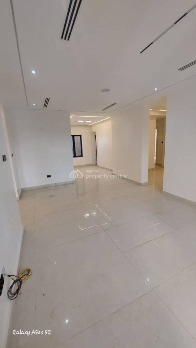 Sweet 3 Bedroom Flat in a Spacious Compound, Dawaki, Gwarinpa, Abuja, Flat / Apartment for Rent