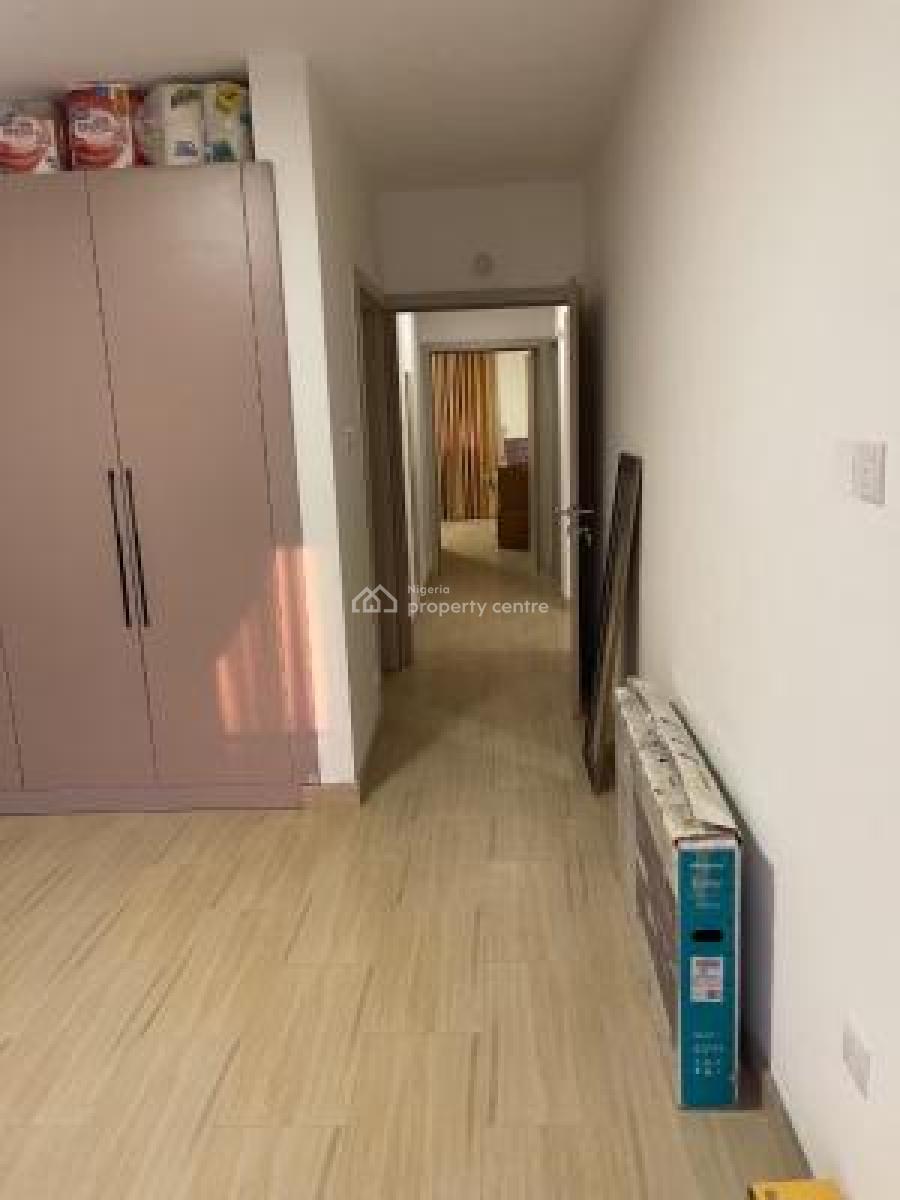 Newly Built Partially Furnished 4 Bedrooms Serviced Apartment + B/q, Canalily Place, Meadow Hall Road, Ikate, Lekki, Lagos, Flat / Apartment for Rent